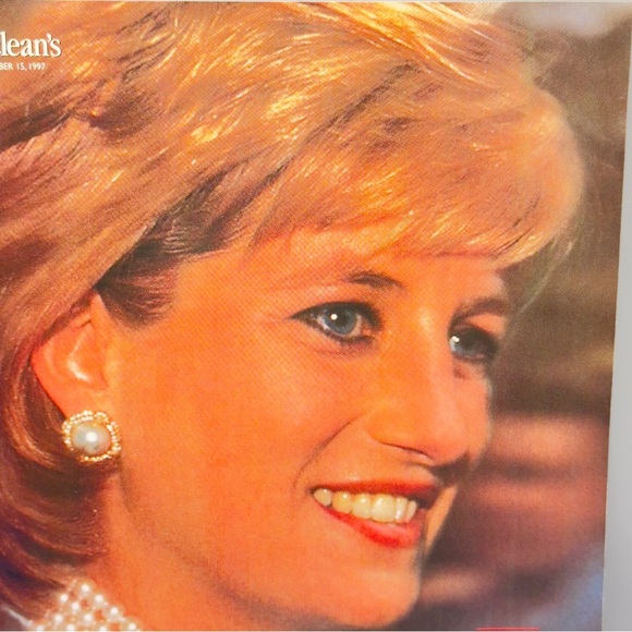 Maclean’s Magazine Sept 15, 1997 – Princess Diana & Mother Teresa Tribute - Picture 4 of 14